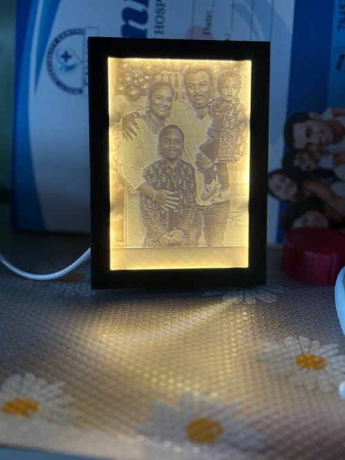 Custom Photo Lithophane | Personalized 3D Printed Photo Gift